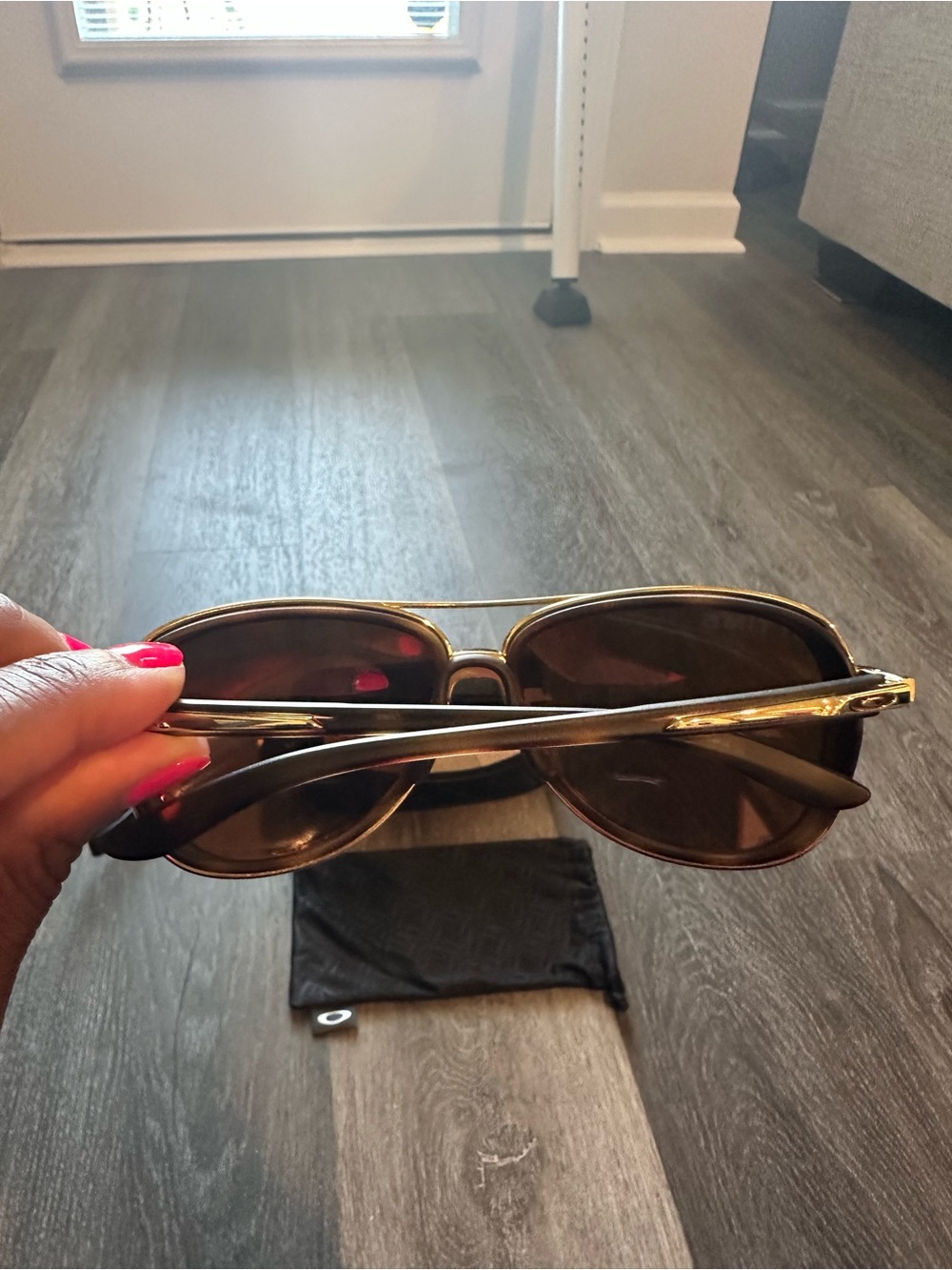 Oakley Split Time Aviator Sunglasses with Mirrored Brown Lenses - Picture 7 of 7